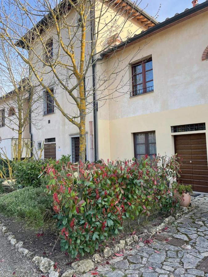 Апартаменты Tuscany Relax H&H - Helly House San Vivaldo Экстерьер фото
